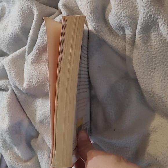 Straight Man By: Richard Russo Novel Pulitzer Prize Winning Author 391 Pages - Picture 8 of 9